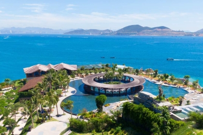 Tour Nha Trang - AMAZING DAY ( HÒN TẰM – BBQ – ĐẢO GREEN OASIS) 1 ngày