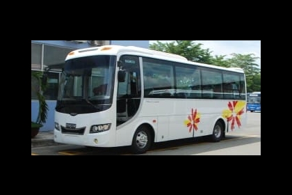 MIENTRUNG TOURISM CHO THUÊ XE DU LỊCH  29 CHỖ NGỒI   Giới thiệu xe du lịch 29 chỗ:     Du Lịch Di Sản Miền Trung - MienTrung Tourism   xin hân hạnh giới thiệu với quý khách hàng những dòng xe 29 chỗ cho thuê mới nhất tại Công Ty Chúng tôi như: Isuzu đời 2