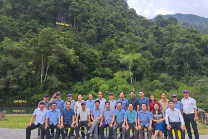 Tour Du Lịch Vòng Cung Đông Bắc (5 Ngày 4 Đêm)